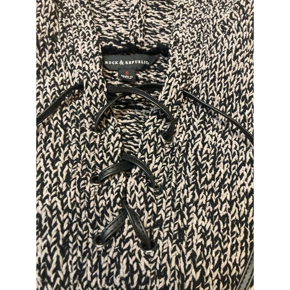 Rock & Republic Pull Over Hoodie cable knit sweater Small Black Gray - Picture 9 of 12